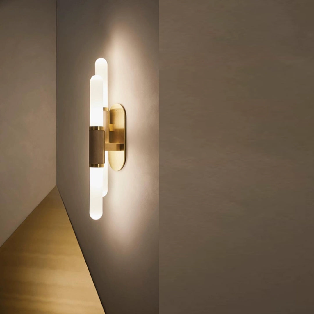 Castor Wall Lamp