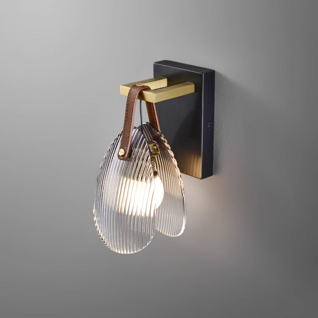 Pecten Wall Lamp