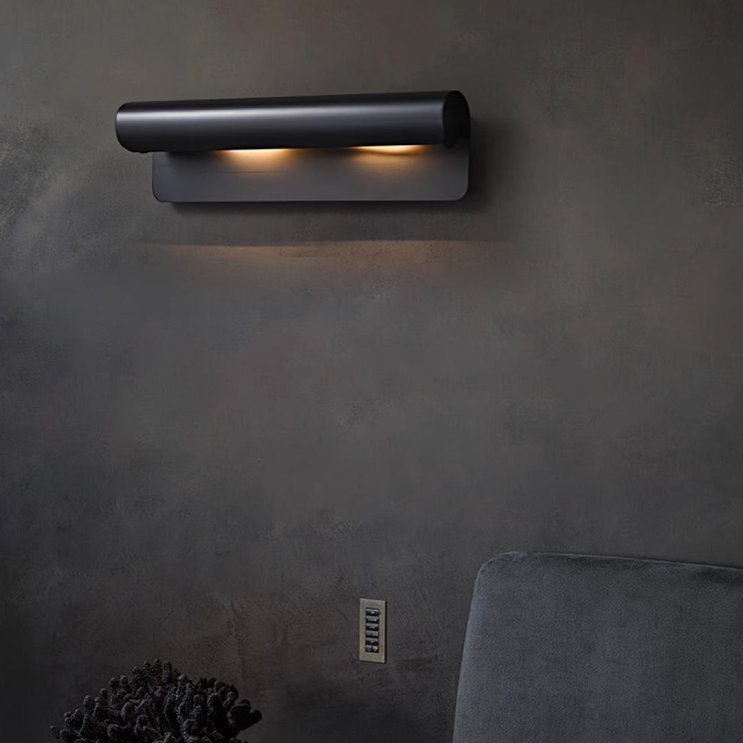 Rollo Wall Lamp