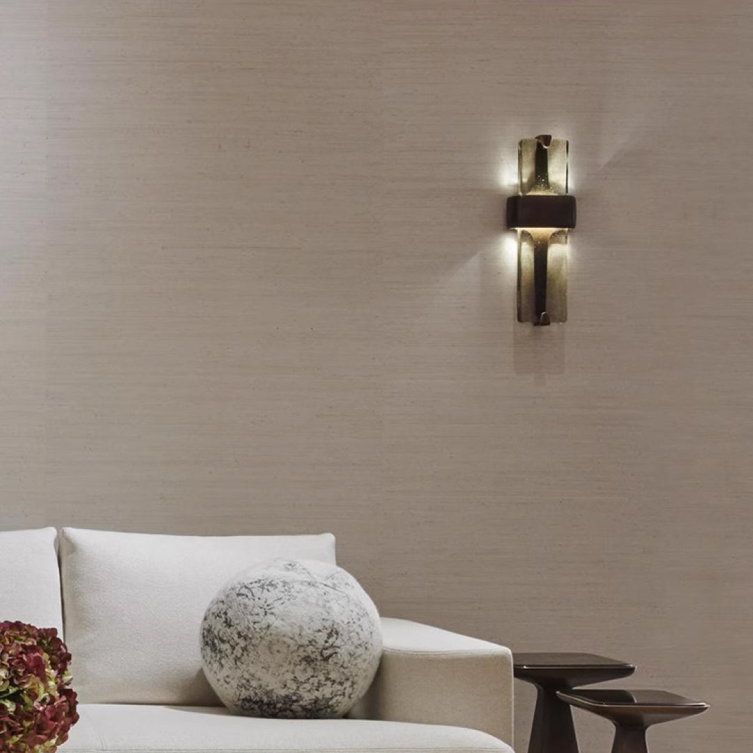 Vesta Wall Lamp